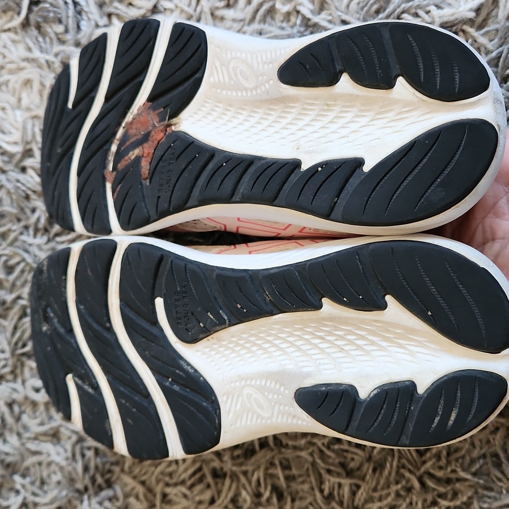 Asics Contend 9 PS GUC - Picture 6 of 7